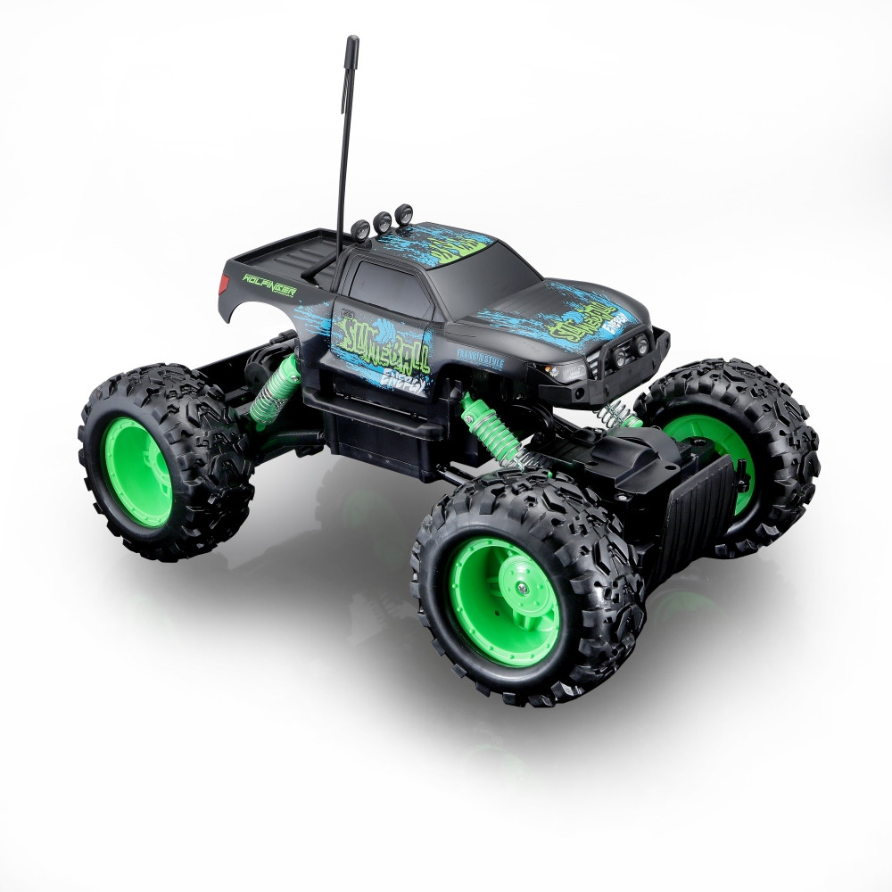 R/C Rock Crawler with Alkaline Batteries