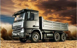 R/C 1/14 Mercedes-Benz Arocs 3348 6x4 Tipper Truck