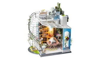 Wooden DIY House - Dora's Loft