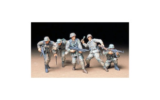 1/35 German Front-Line Infantryman