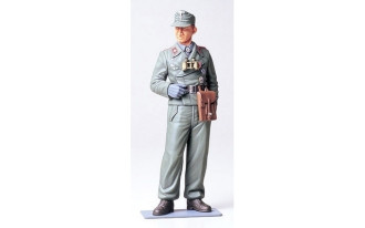 1/16 German Wehrmacht Tank Crewman