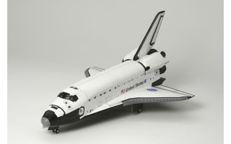 1/100 Space Shuttle Atlantis